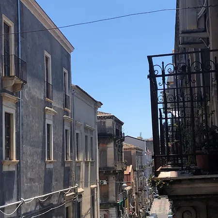 Casa Benedettini Tourist In Sicily
